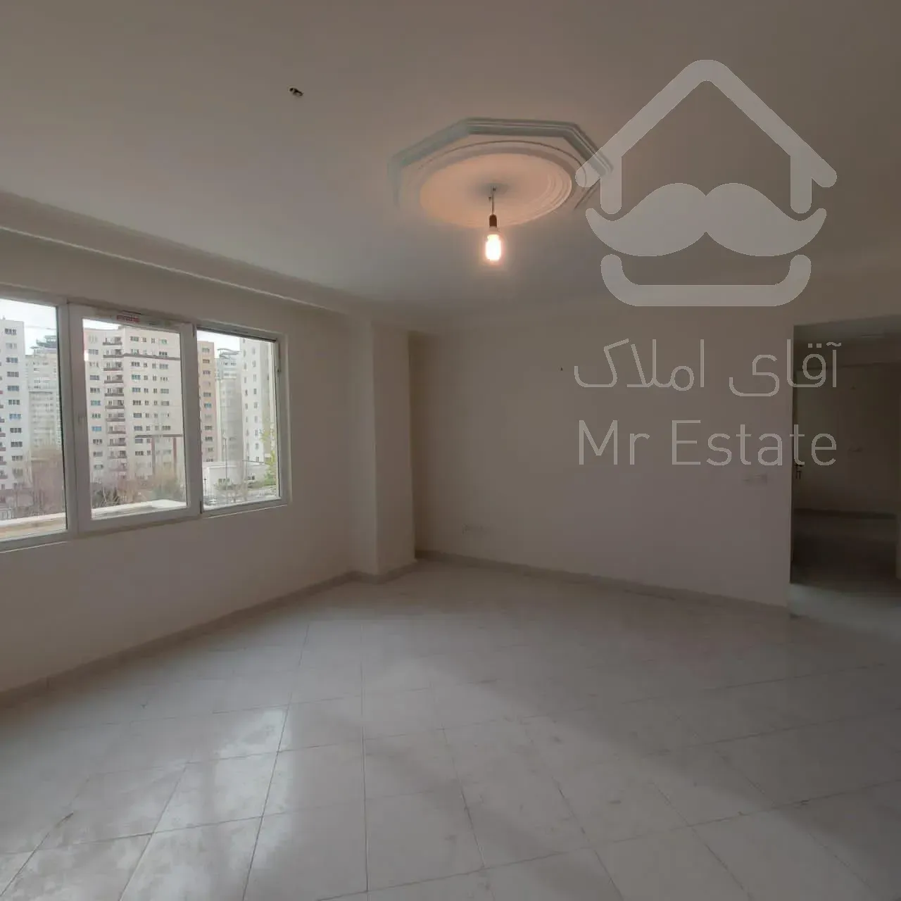 رهن کامل واحد ۱۵۰ متری در مروارید شهر