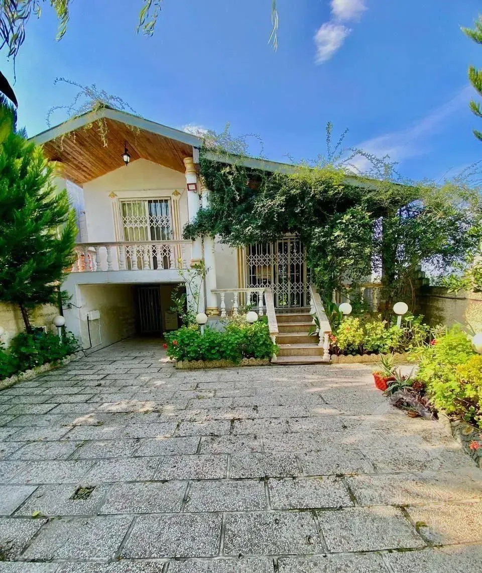 ویلانیم پیلوت۲۸۰متری شهرکی با اقساط بلندمدت سنددار