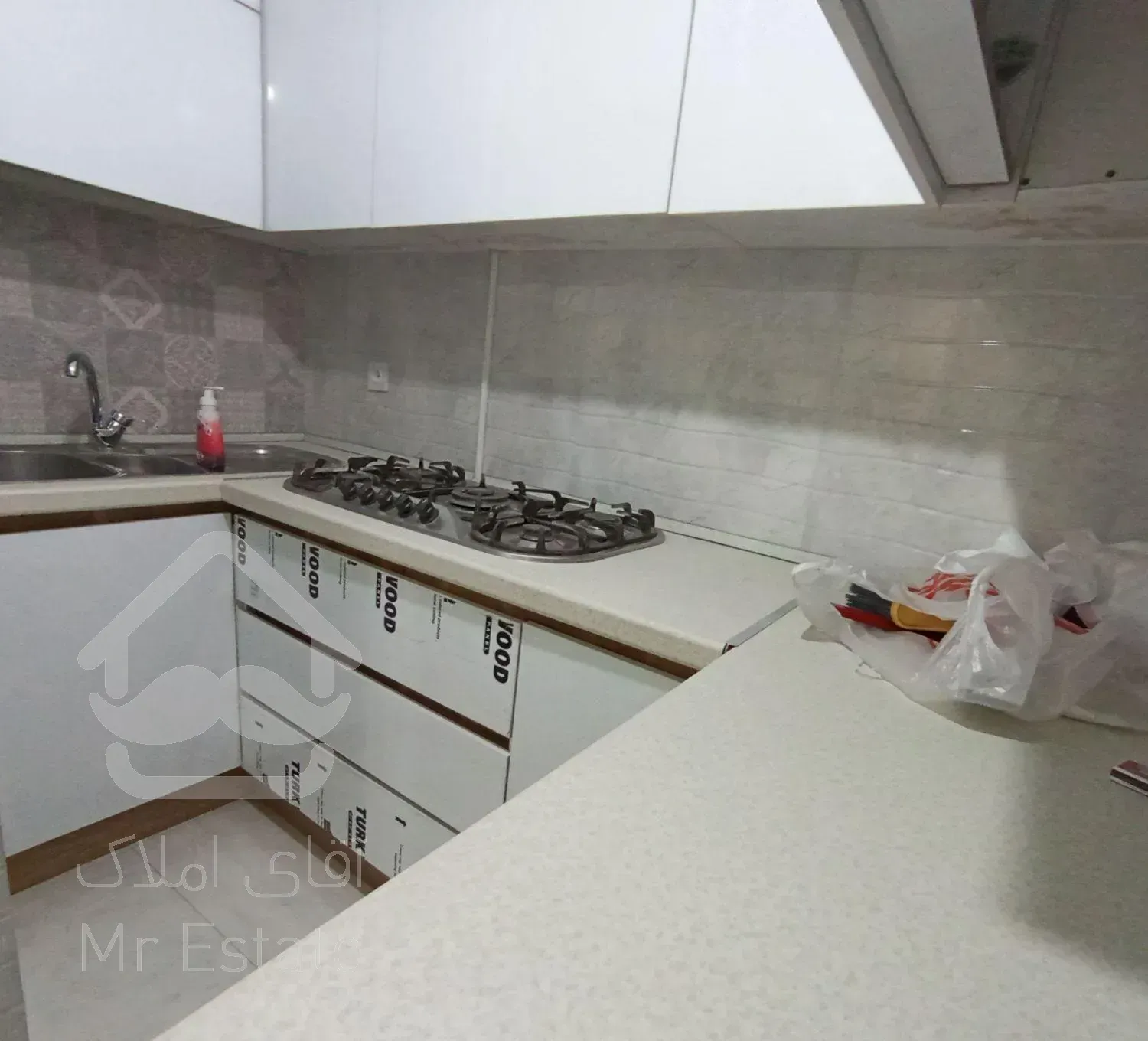 اجاره آپارتمان ۶۰ متری ۱ خوابه طبقه ۱ در شمیران‌نو