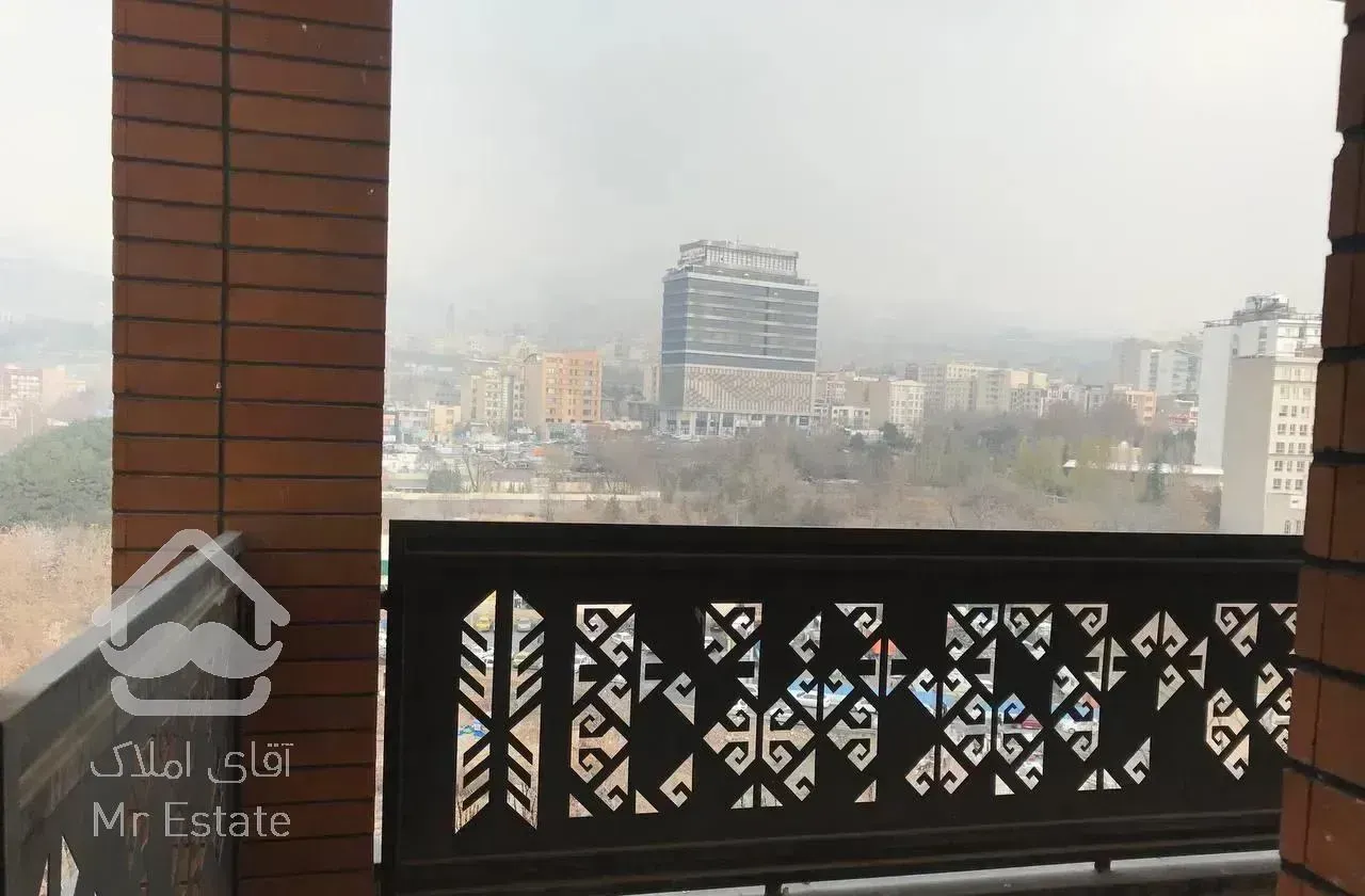 برج باغ ۲۹۰ متری