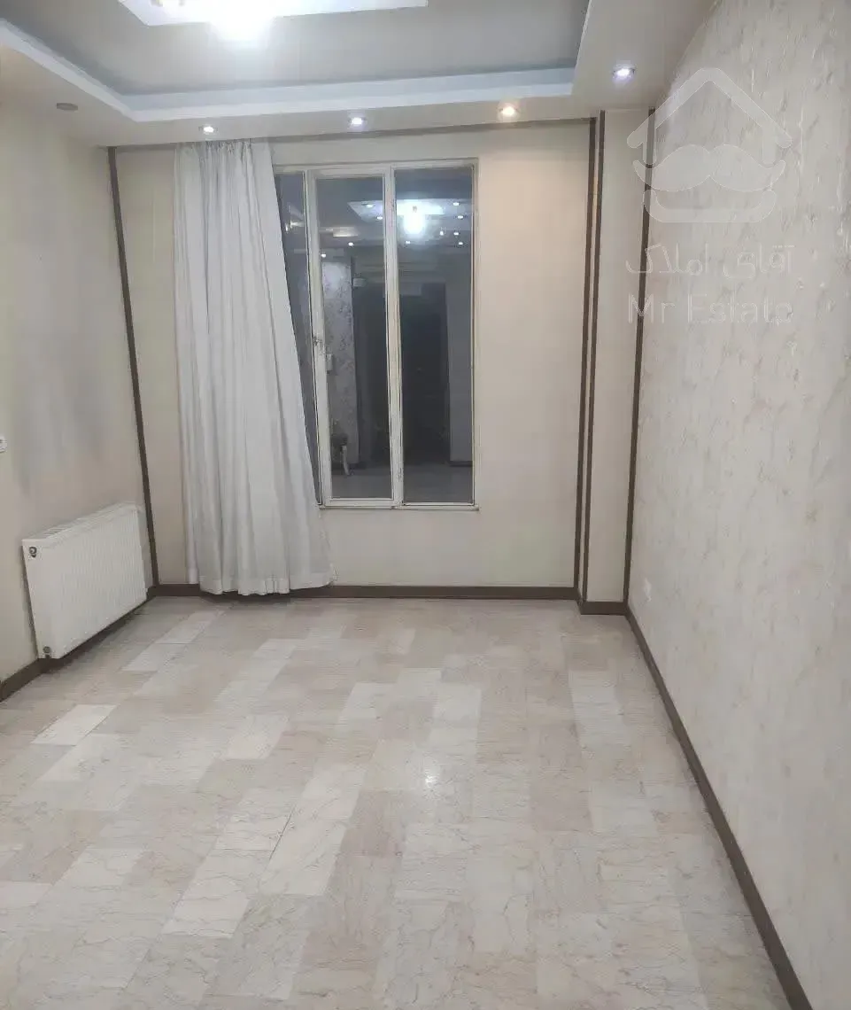 ۶۷ متر ی دو خوابه فول تقاطع آهنگ ۱۷ شهریور