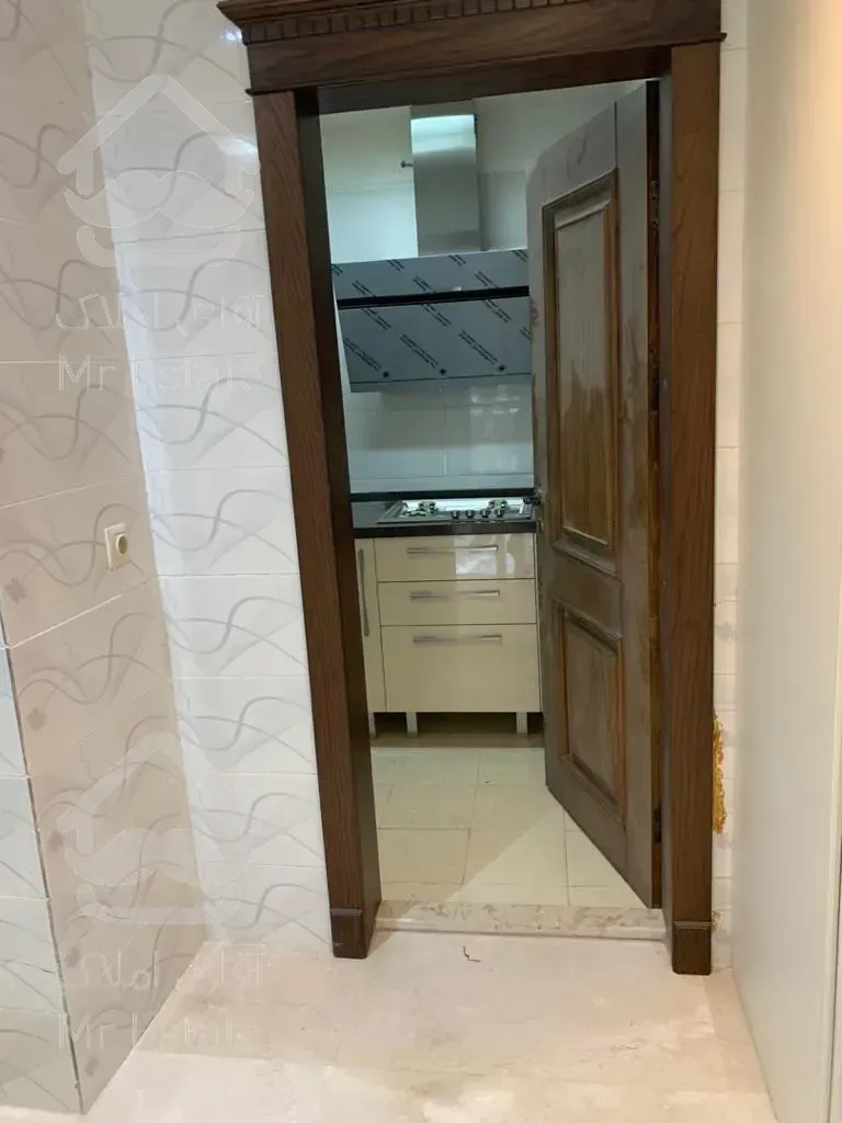 خرید آپارتمان 275 متری فرمانیه مهماندوست