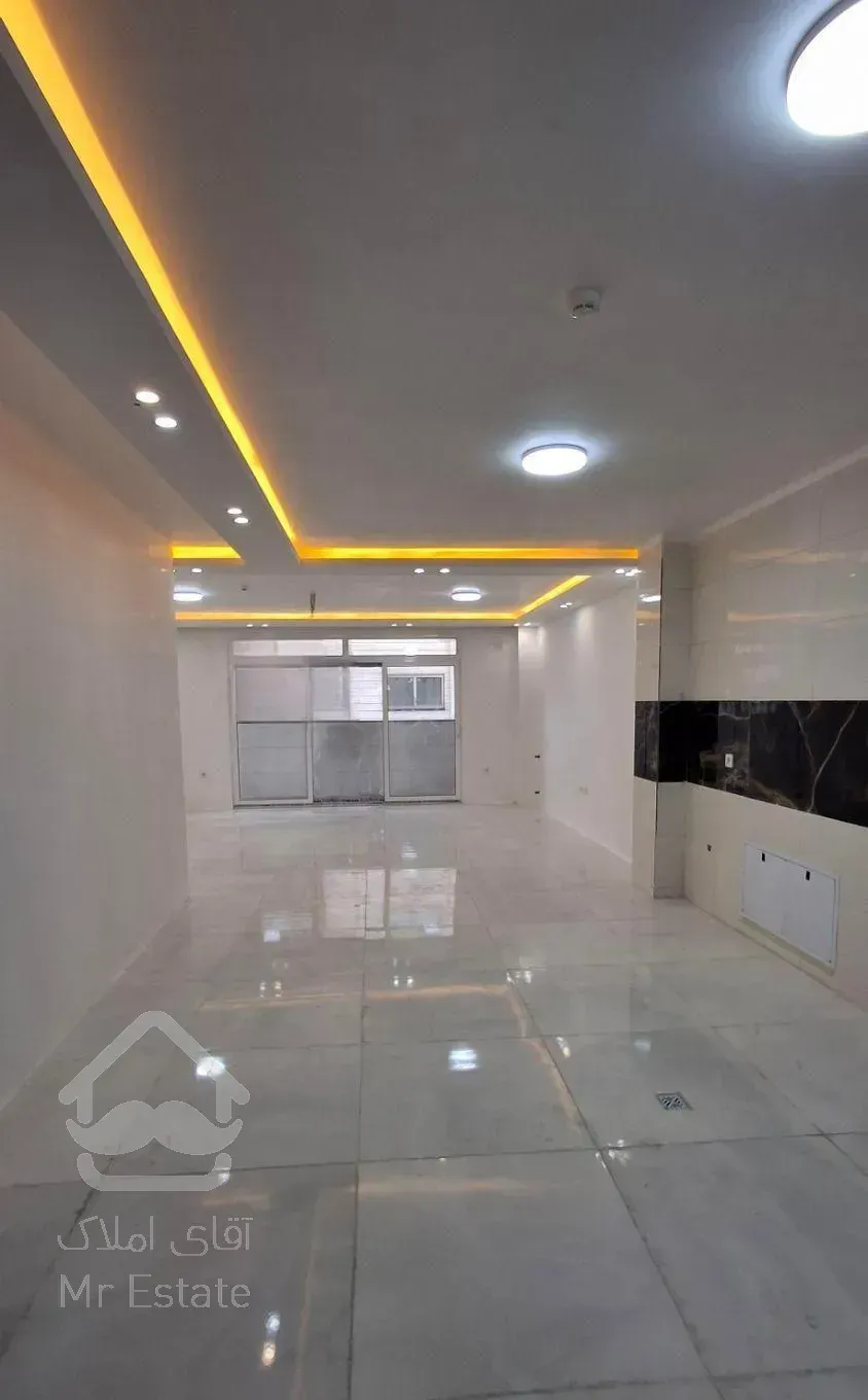 ۱۱۵متر/مستر/ مابین فلکه‌آبی و چهارراه بازار