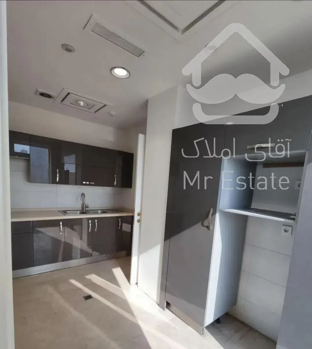 فرمانیه اجاره اداری ۲۱۰ متر