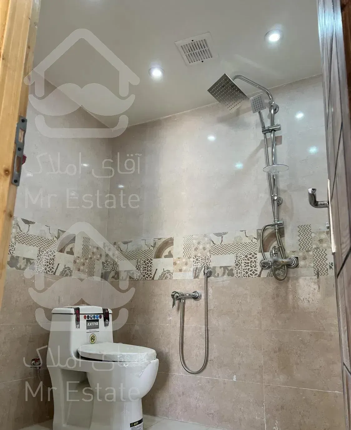 فروش اپارتمان ۱۷۰ متری خیابان گلخانه