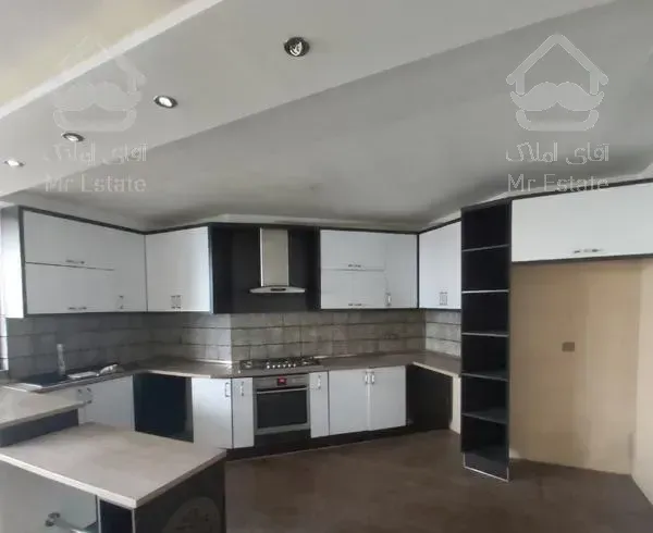 ولنجک ۱۲۷ متر ۲خواب (۱مستر)