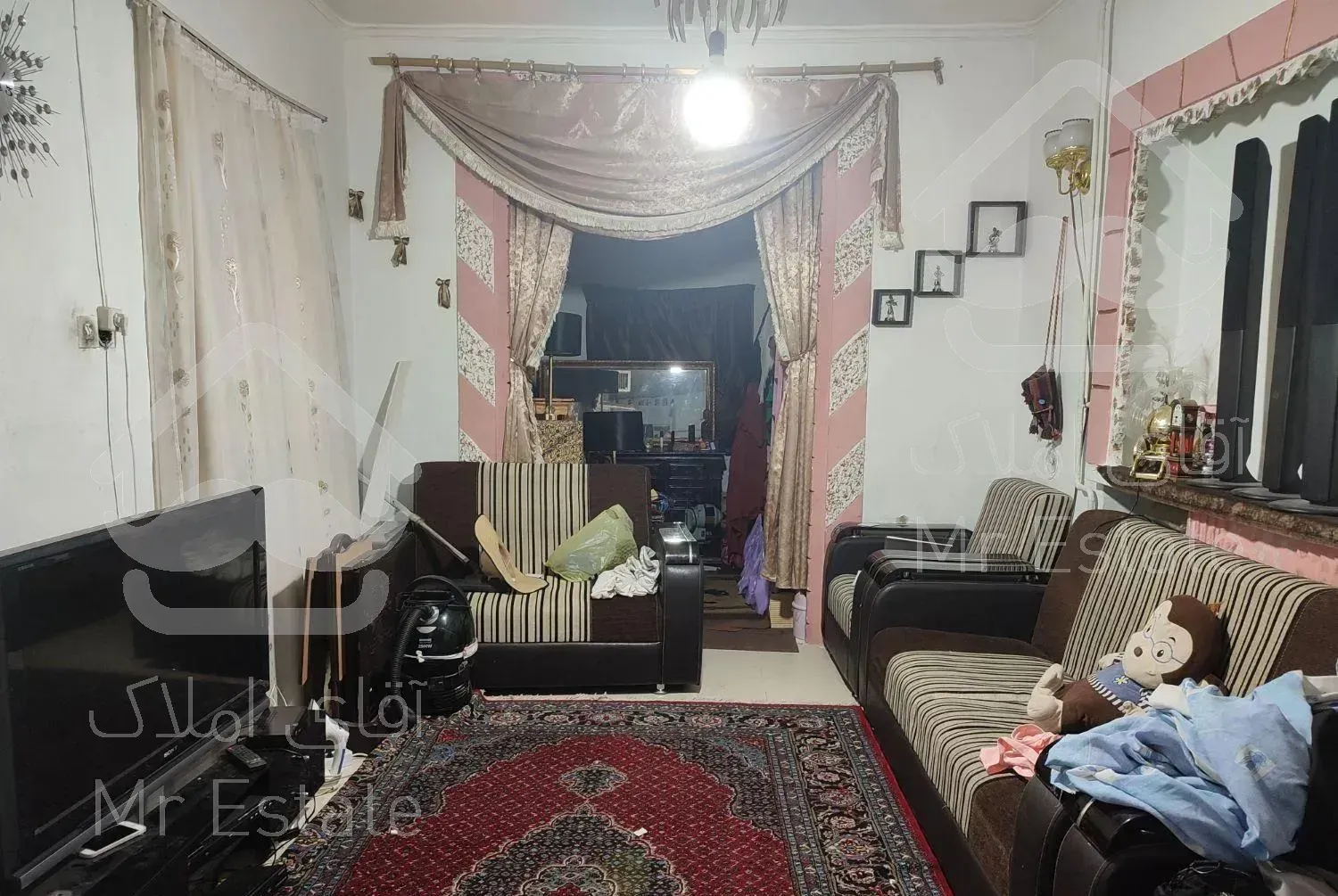 خانه ویلایی 140متر