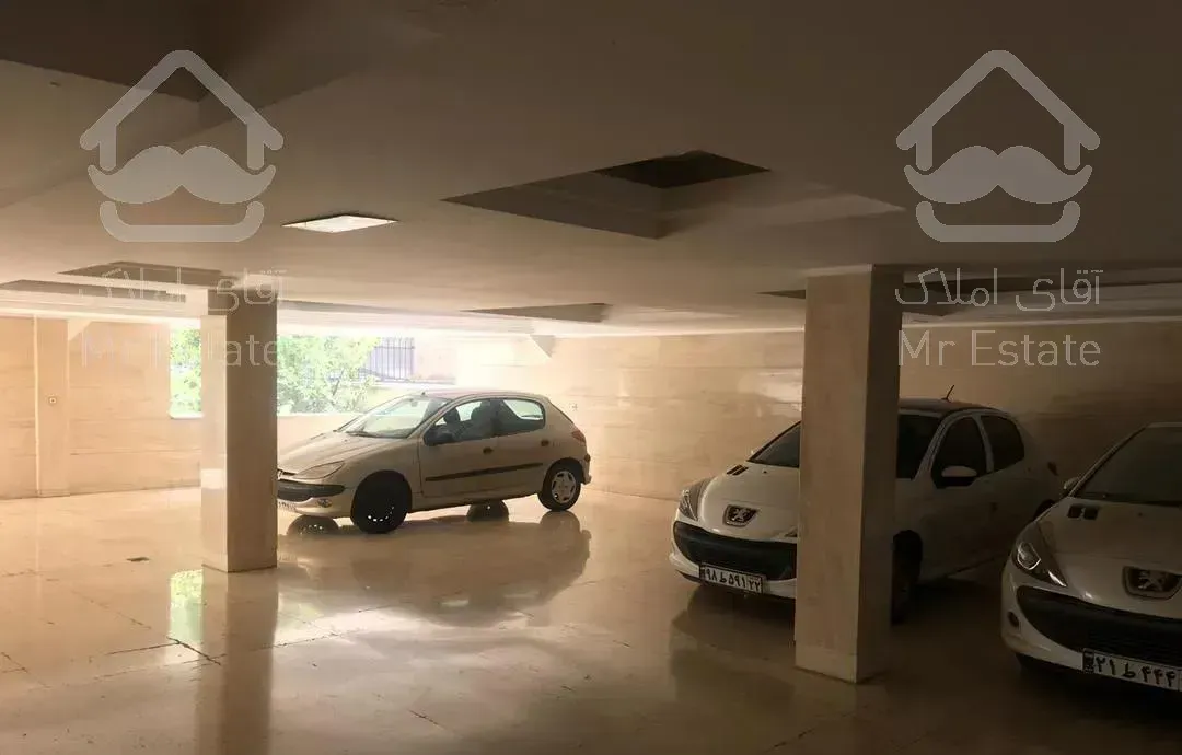 آپارتمان۱۲۰متری۲خوابه با ۲پارکینگ سندی