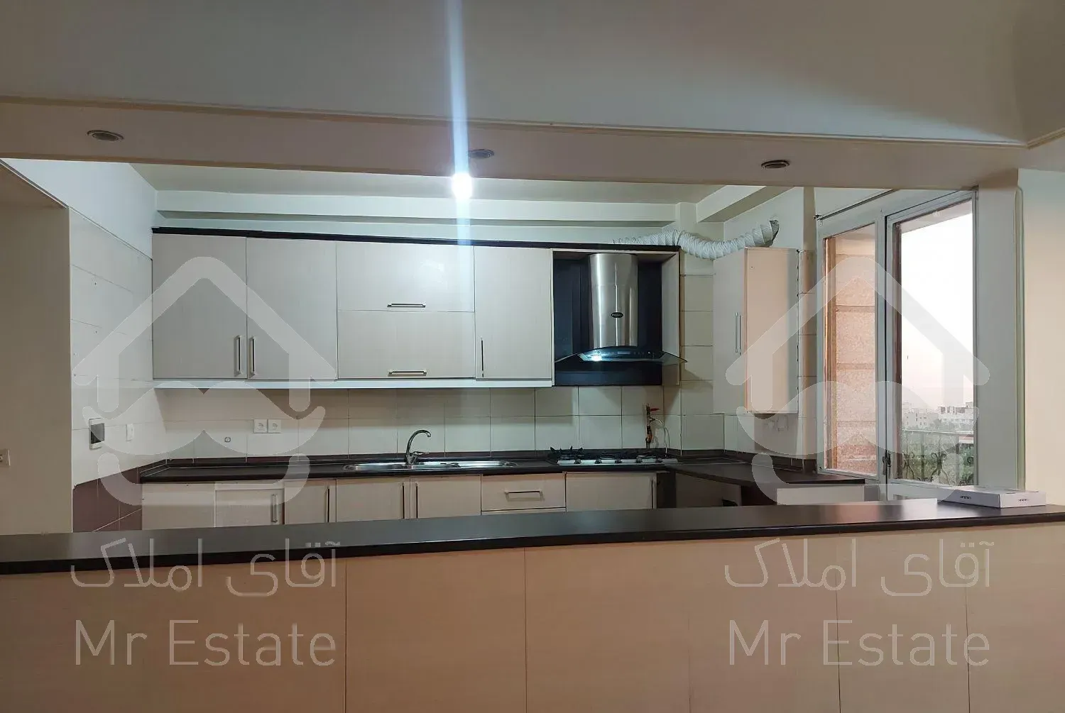 آپارتمان 95 متر رهن و اجاره همایونشهر جنوبی