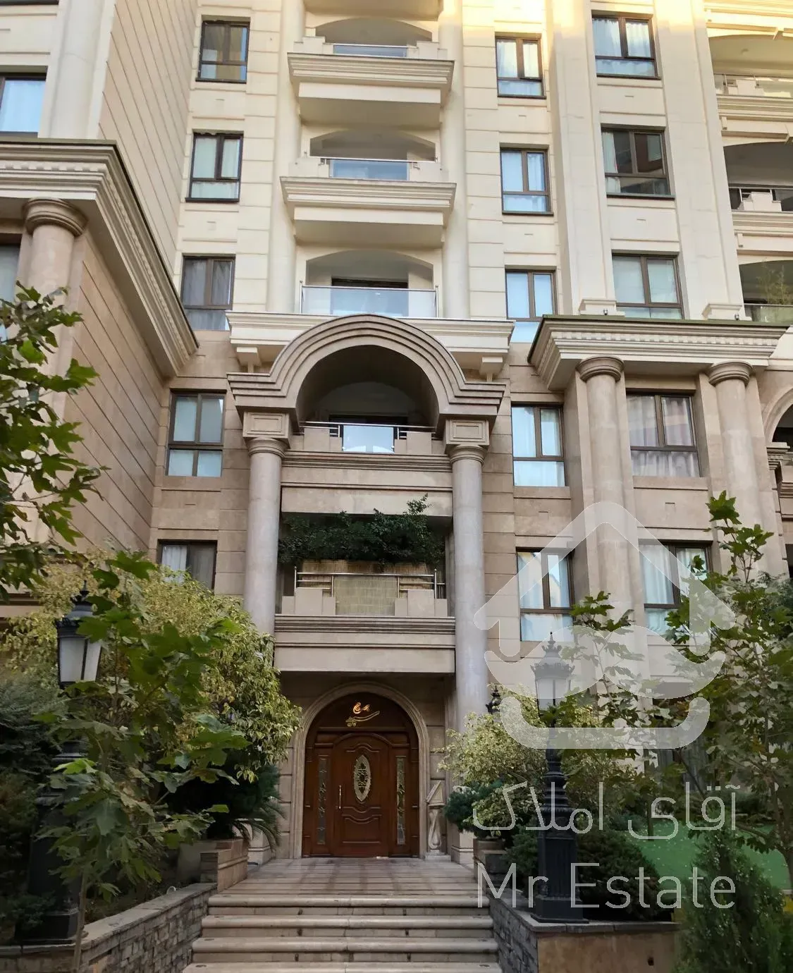 درکه کوهسار ۱۹۰ متر ۲۰ متر تراس