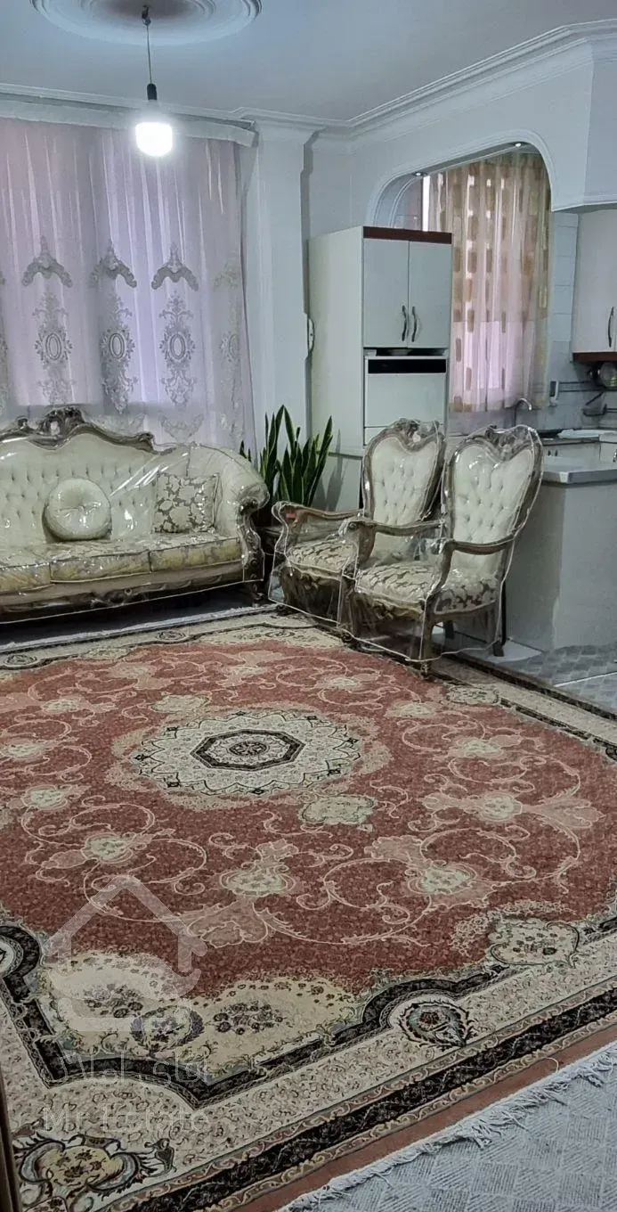 فروش یک واحد آپارتمان ۶۱ متری