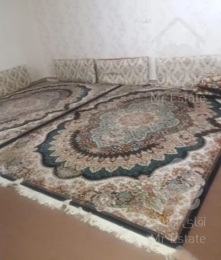 آپارتمان  ۴واحده طبقه بالا با ۲ خواب بزرگ