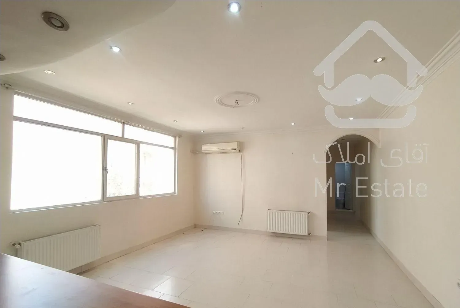 خیابان مقربی،75متر،فول امکانات ،تخلیه