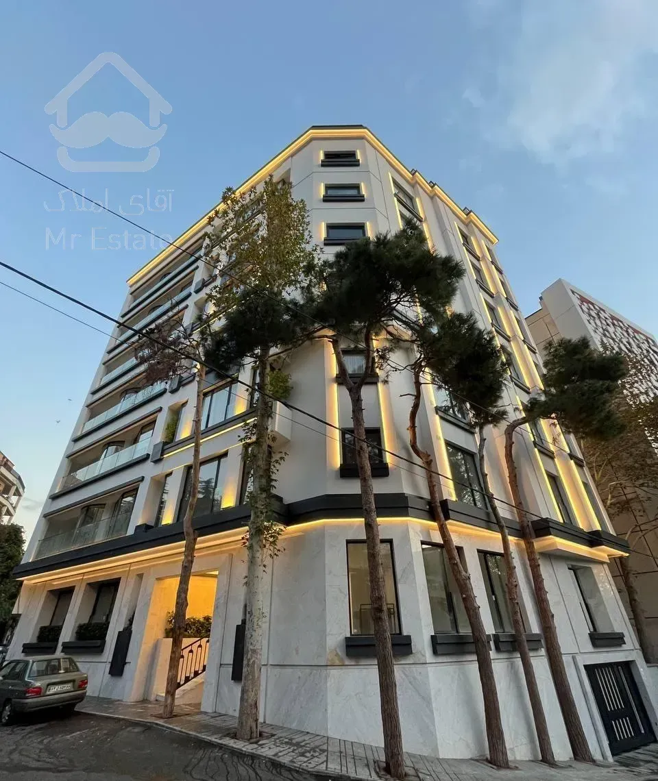 فروش آپارتمان ۱۷۵ متری ۳ خوابه در نیاوران