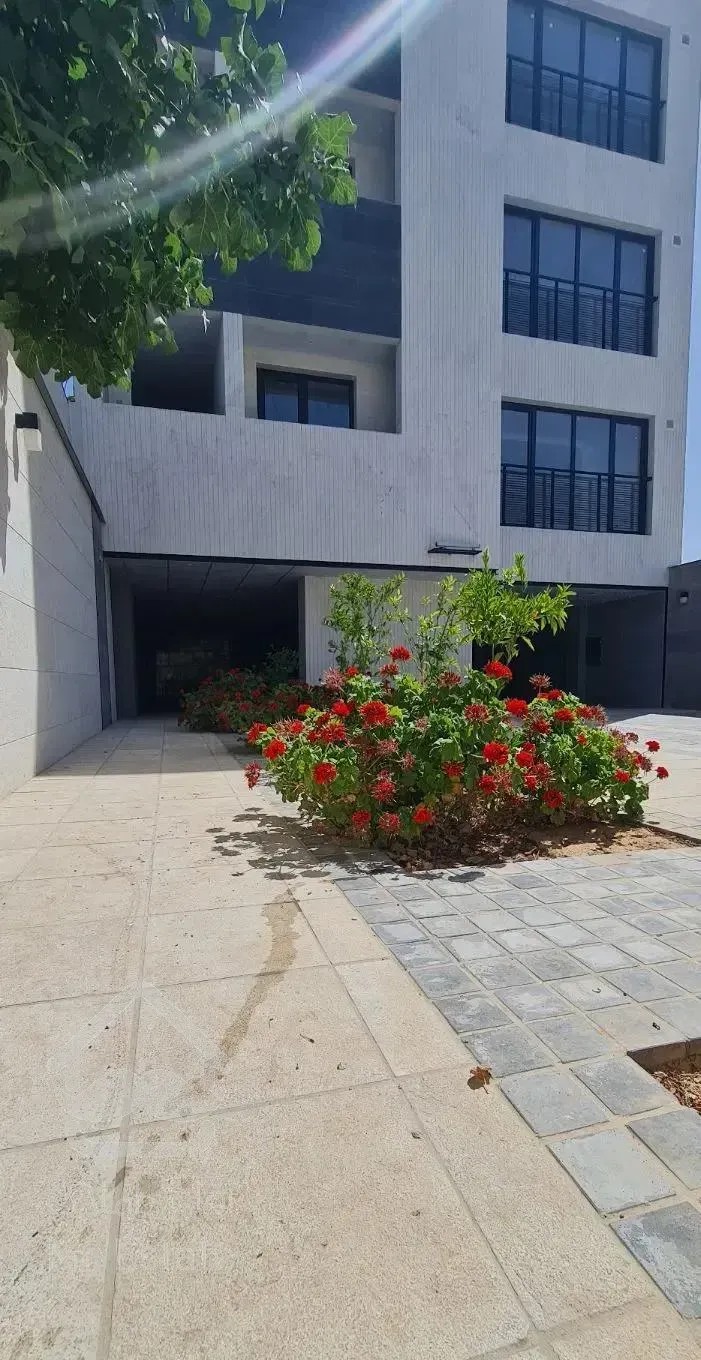 فروش منزل ویلایی ۲۵۰ متری ضابطه ۵ طبقه