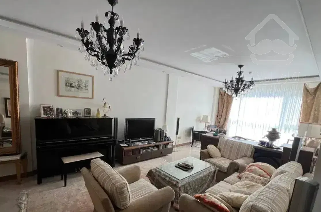 ۹۲ متر ۲خ/سالن پنجره قدی روبه نما/سازه لوکس/دلباز