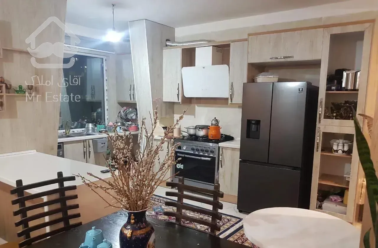 ۱۳۵متر آپارتمان در محک