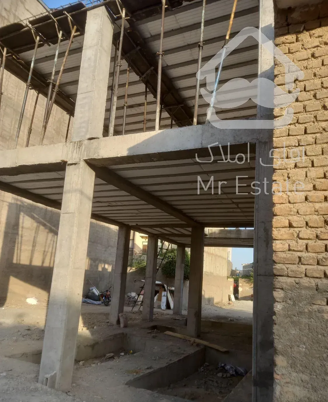 دوبلکس نیمه کاره در وحیدیه شهریار