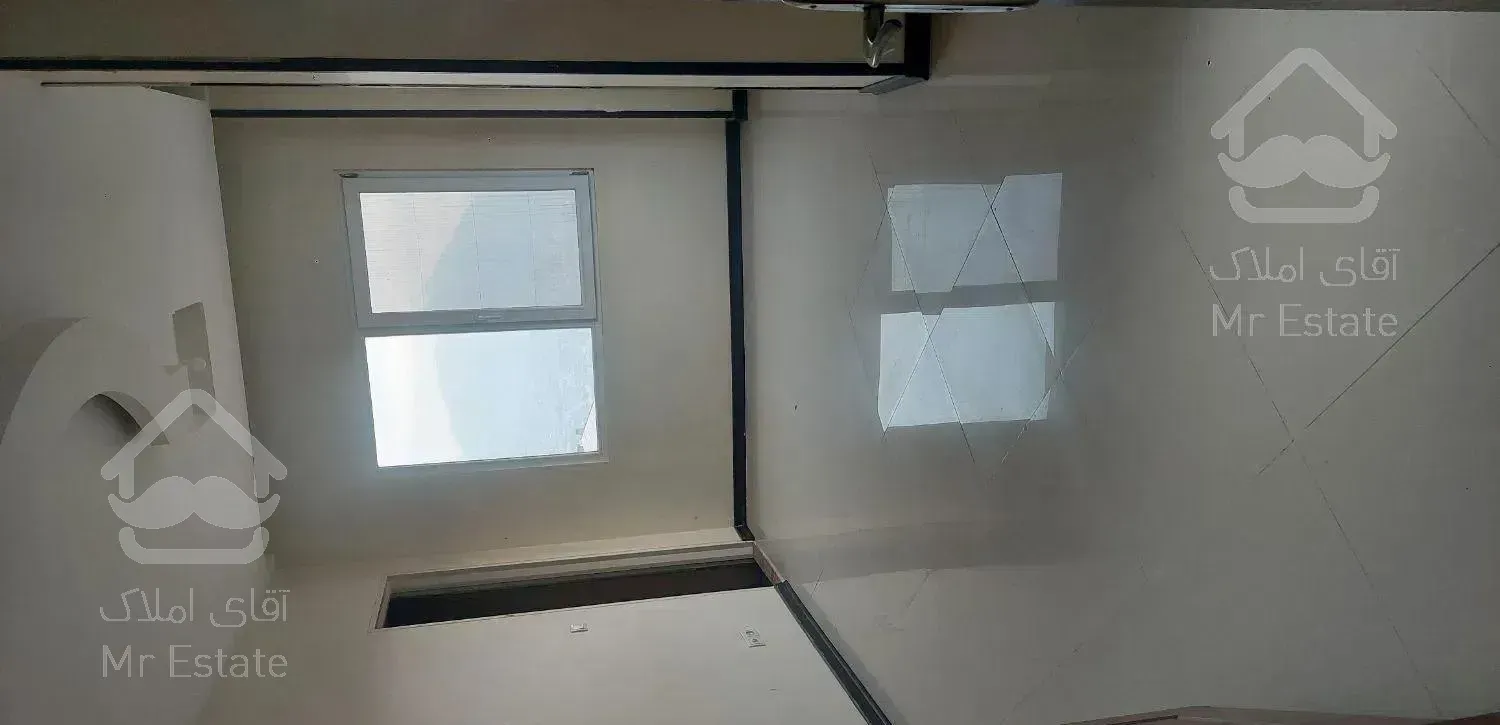 ۱۷۰ متر اصطلک، ۳۵ متر تراس