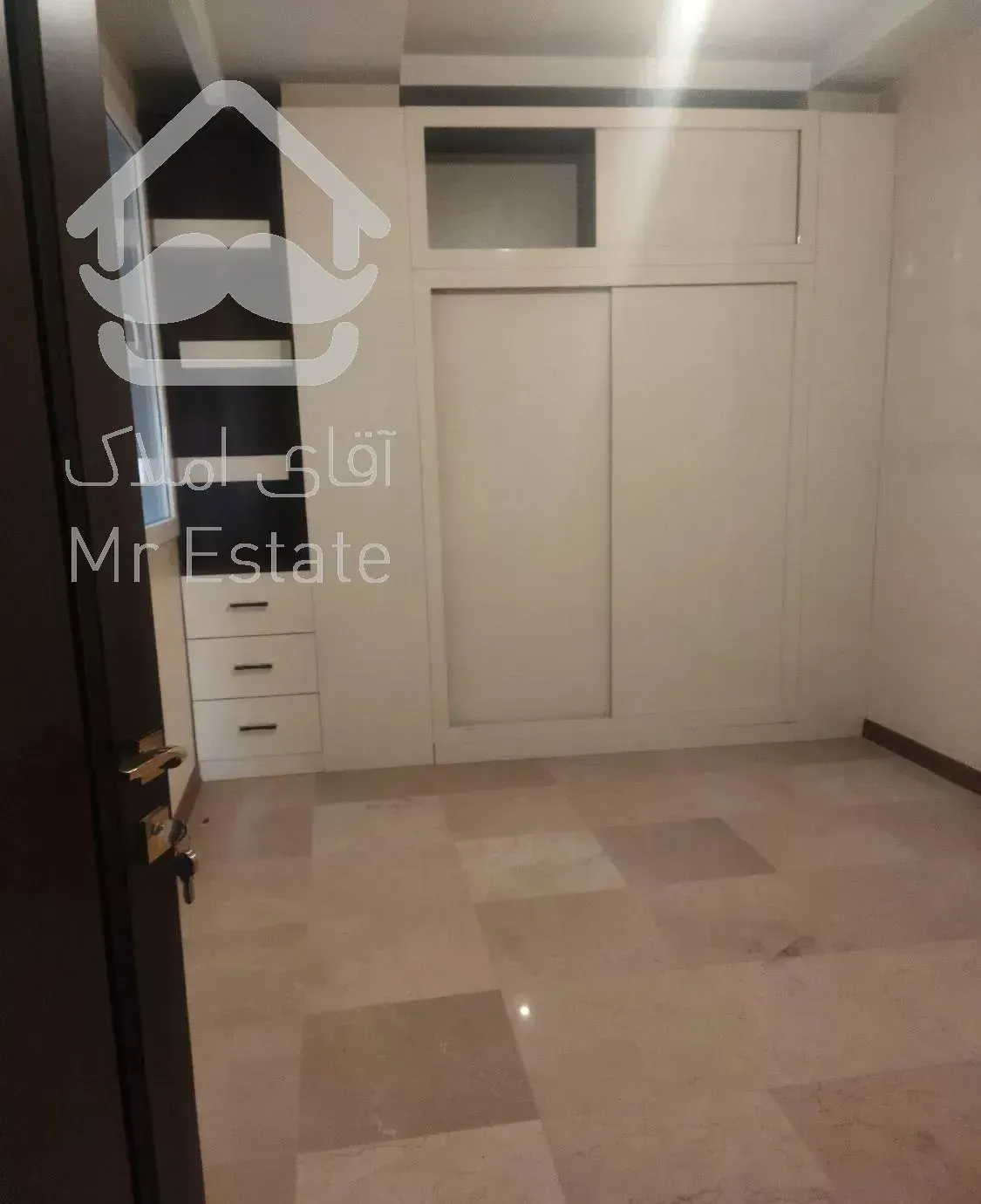 آپارتمان 100 متری داراباد