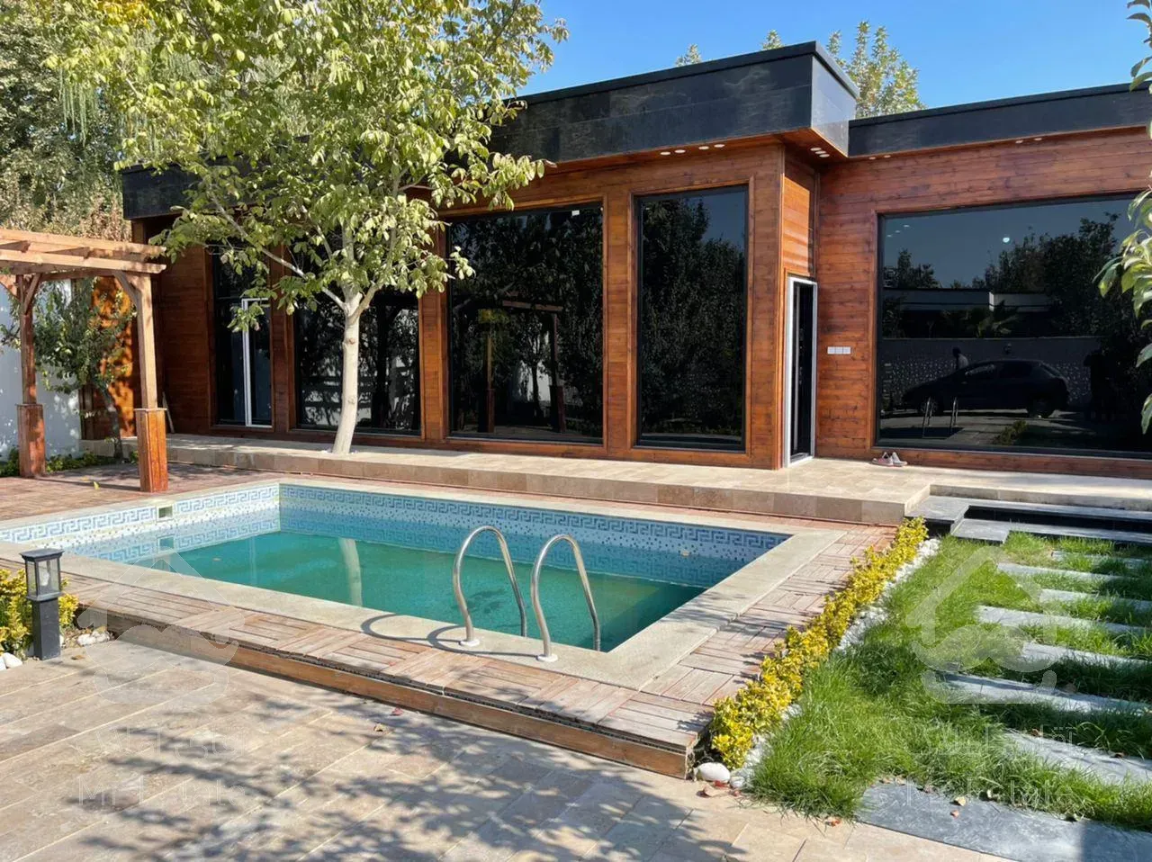 باغ ویلا مدرن ۴۰۰ متری با قیمت فوق العاده در تهراندشت