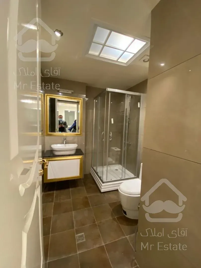 فروش ٣٠٠ متر آپارتمان زیرقیمت