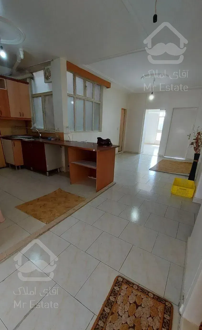 آپارتمان ۱۲۵ متری واقع در مجتمع فجر