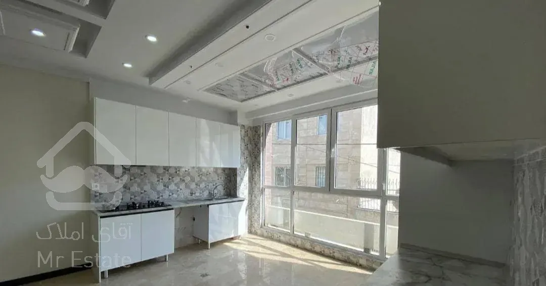 83متر کلید نخورده  جنوبی ویلا شهر