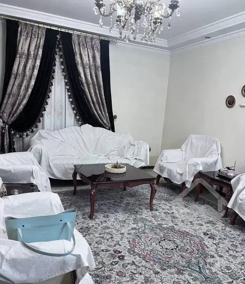 بهارستان پایین سرچشمه ۸۰ متر دو خوابه