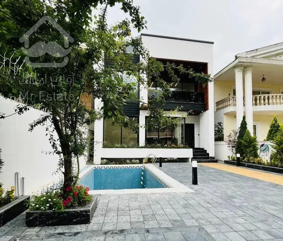 دوبلکس۳۰۰متر/پلاک یک جنگل/استخر/معاوضه باخودرو