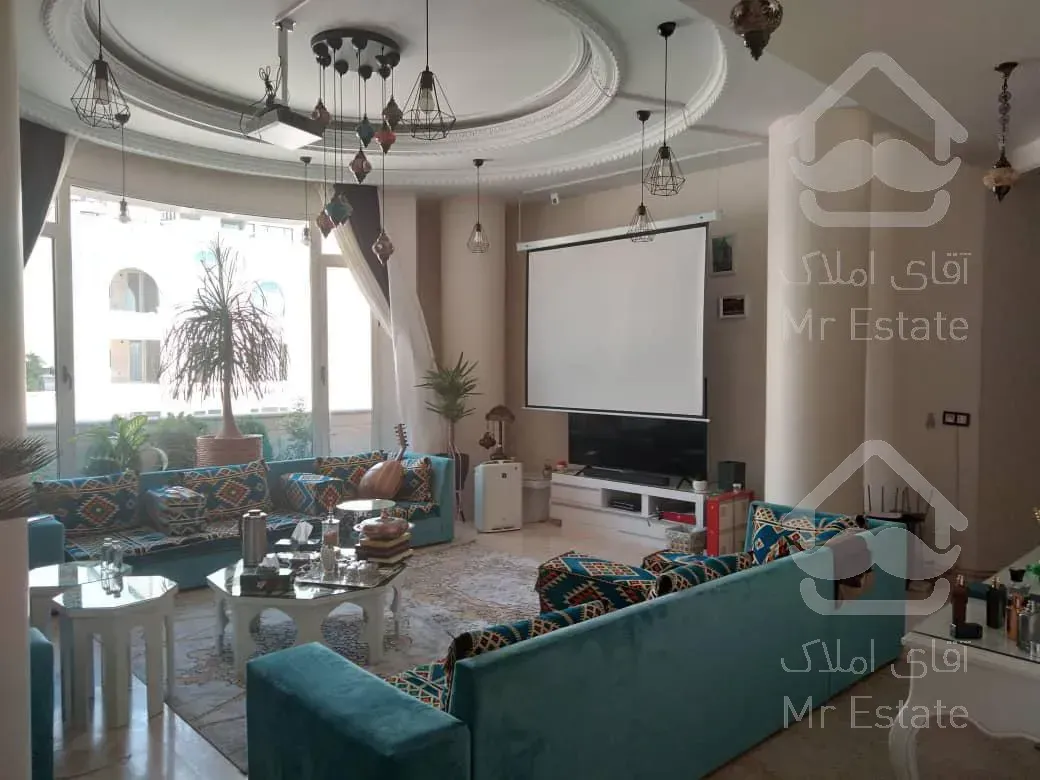 ۶۰۰ متر ۵ خوابه  طبقه ۷