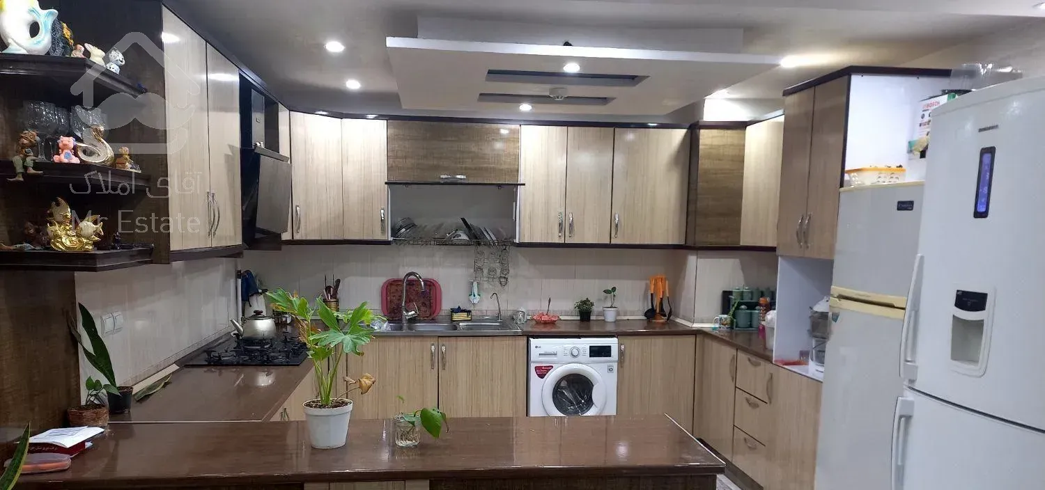 فروش آپارتمان ۱۴۳ متری ۳ خوابه در گلستان