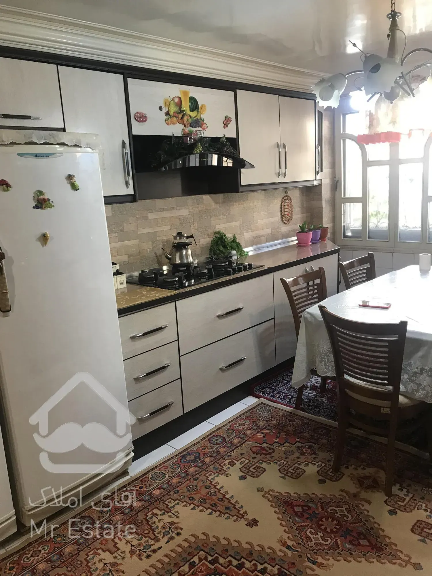 103 متر ستارخان