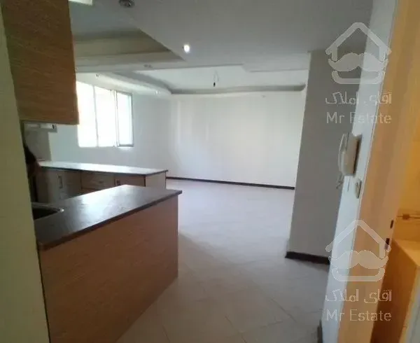 اشرفی 95متر برج باغ کل واحد آفتاب گیر