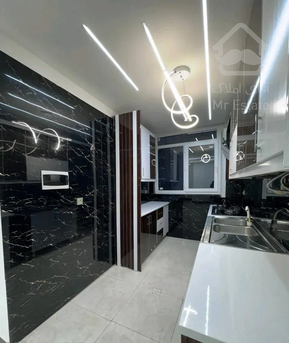 ۴۷متری/ با ۲ پارکینگ‌اختصاصی/سندتک برگ