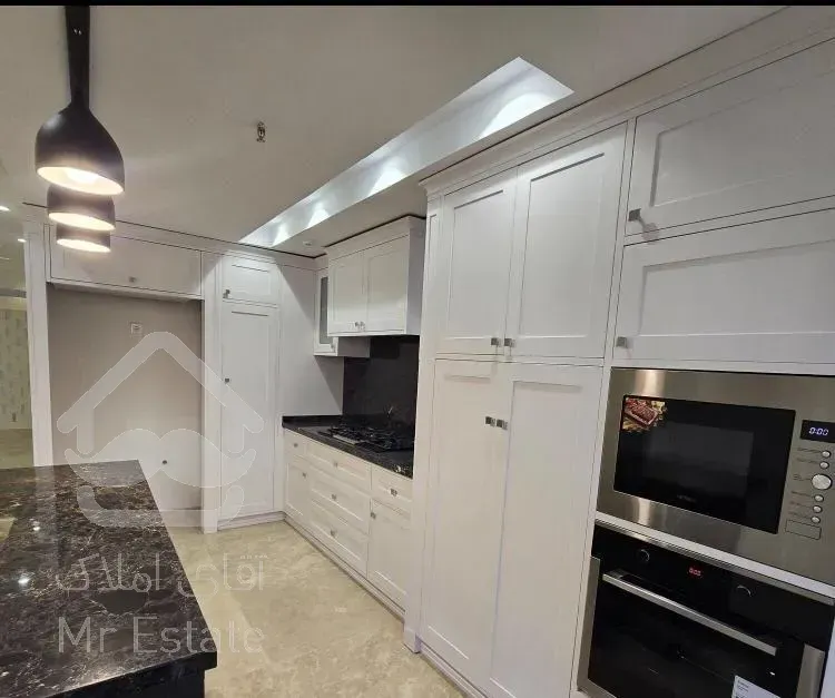 ۱۱۹متر*۲ خواب*غرق آفتاب*۲پارکینگ سندی/شهران طوقانی