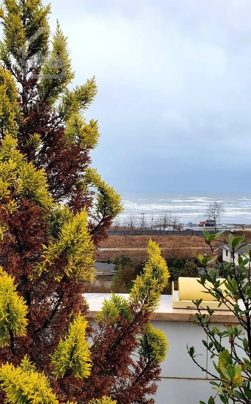 رهن آپارتمان ۱۲۰ متری با ویو دریا