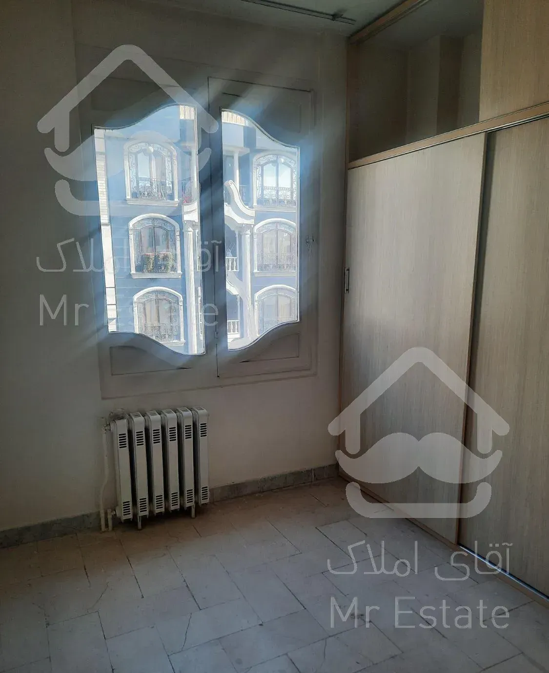 آپارتمان خوش نقشه. کیهان..