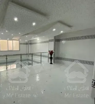 ۲۶۰ متری لوکس ورودی از چهارباندی