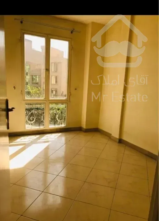 ۶۴ متر دو خواب فول امکانات ط سوم تهران نو