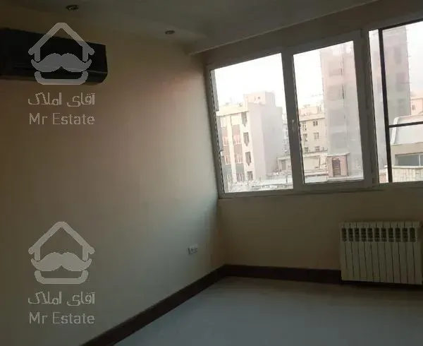 ۹۸ متر شریعتی پلیس کلیم کاشانی (ادیب)