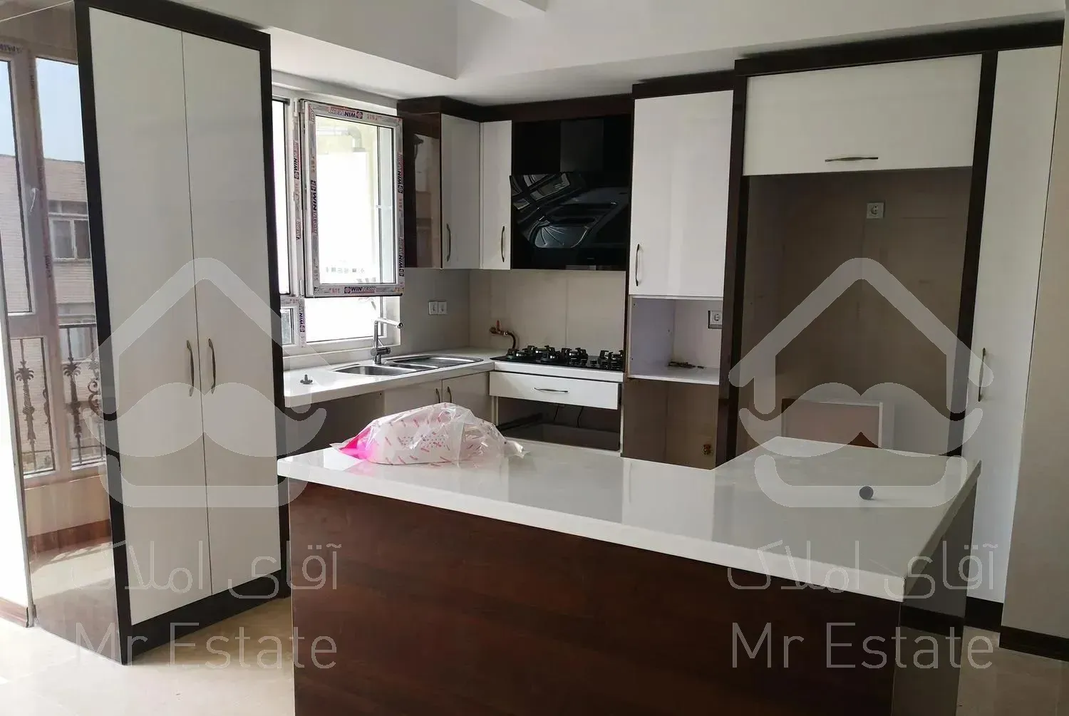 میدان گلها 111متر نوساز