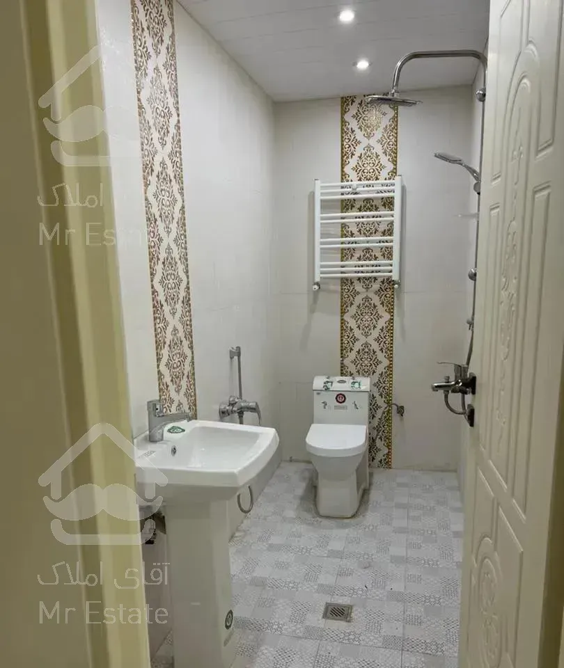 فاز۴مهرشهر آپارتمان ۱۱۵متر نوساز فول امکانات