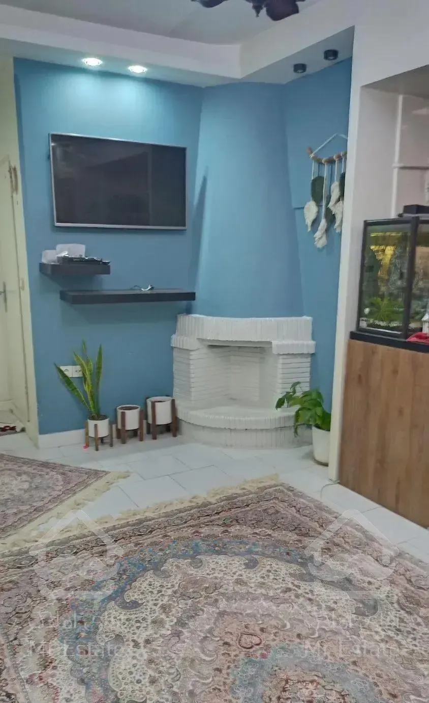 ۵۱ متری  فروشی / صفا کلینی محوی ۱۷ شهریور