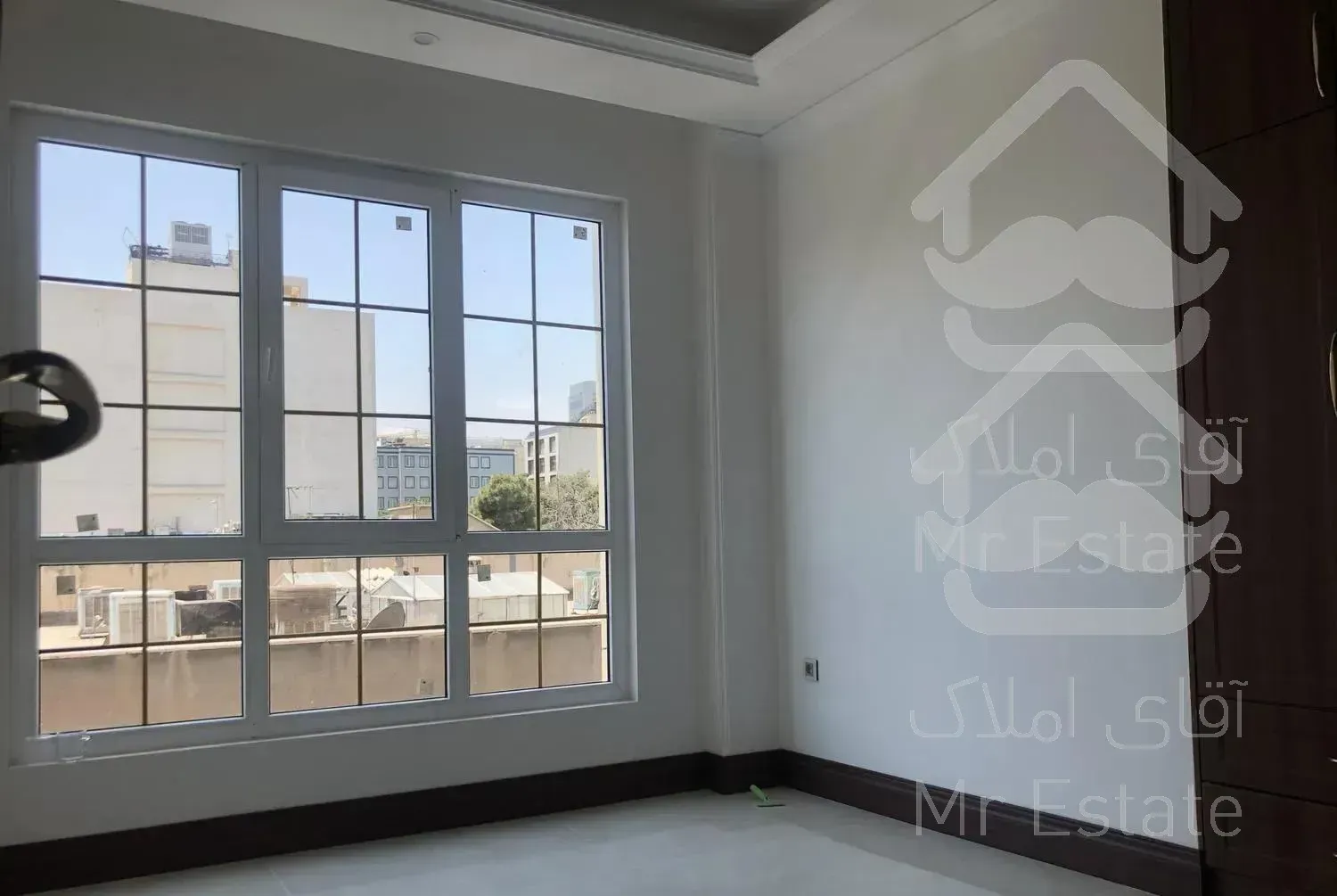 ۱۸۰متر تک واحدی