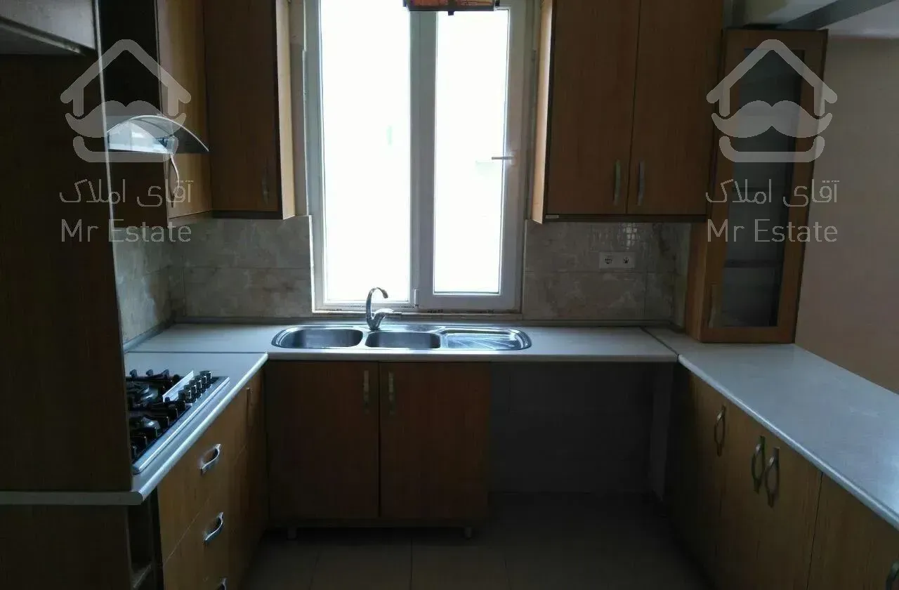 100 متری/ دو خوابه/ فول امکانات / شیک/قائم مقام