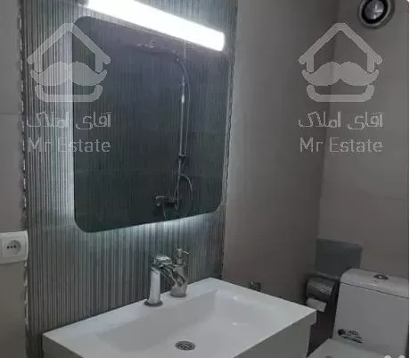 فراز گل مریم ۱۳۷ متر