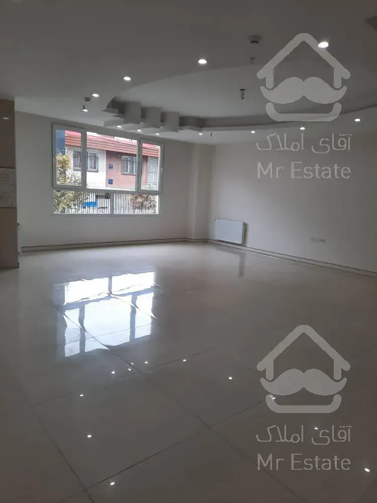 اپارتمان۱۲۰متری ۲ خواب، فول امکانات، نورگیر عالی ، نوساز کلید نخورده