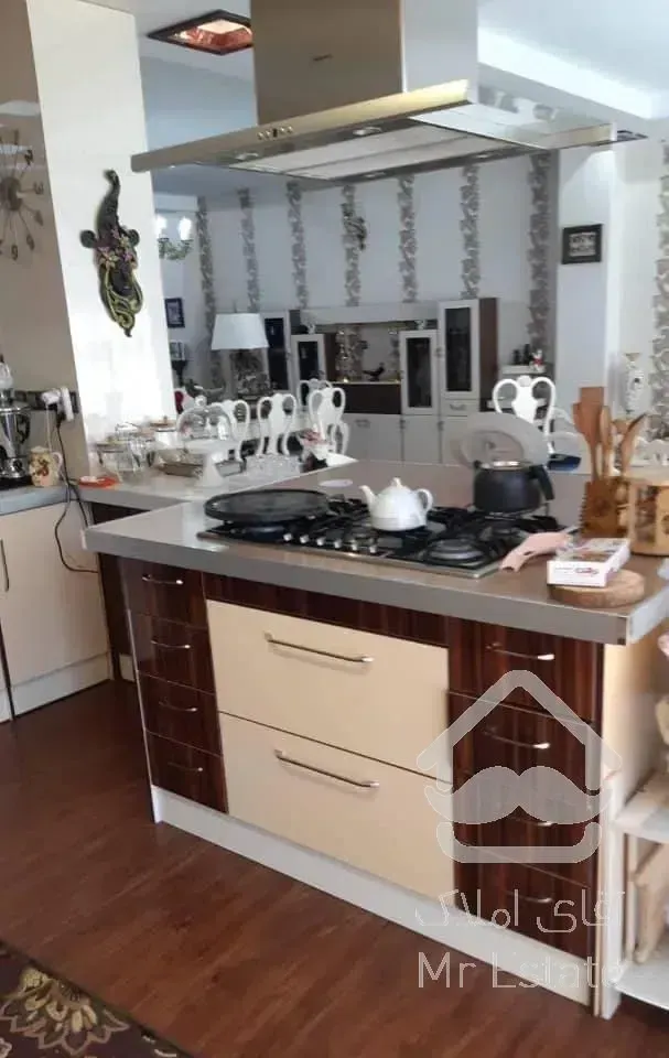 کوهک ویلایی/ تاپ لوکیشن/چیتگر/۲ پارکینگ