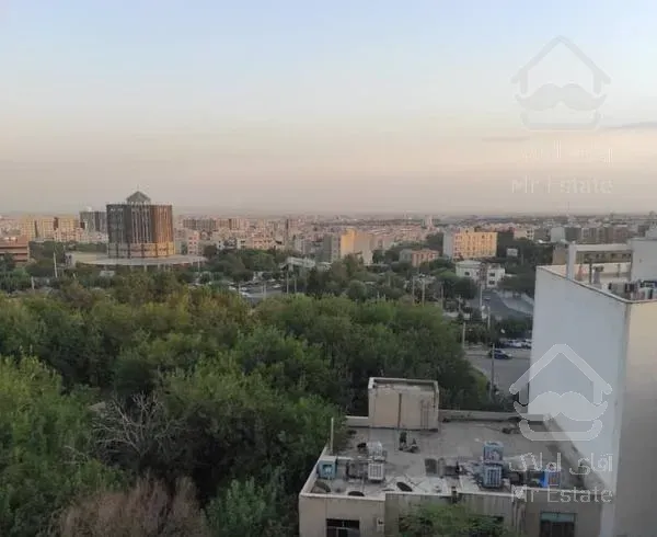 صادقیه آپارتمان 83 متری طبقه 8 برج باغ